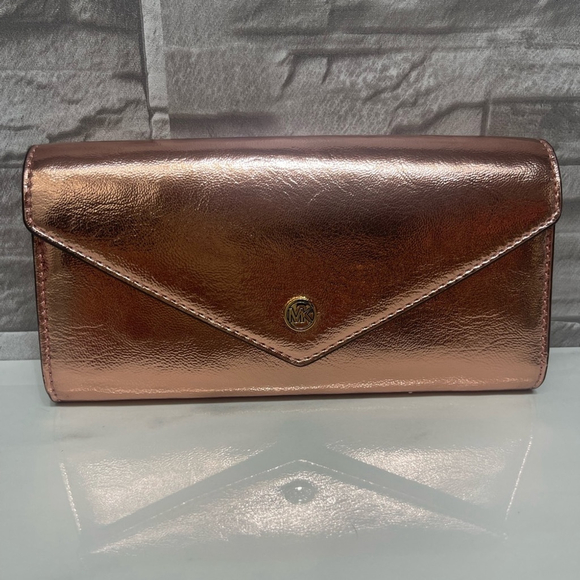 Michael Kors Primrose Metallic Shimmer Continental Envelope Flap Wallet Rosegold - Picture 2 of 6